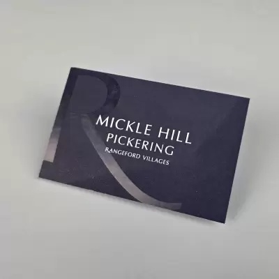 Premium-Spot-UV-business-card-printing-milton-keynes spot UV business card printing